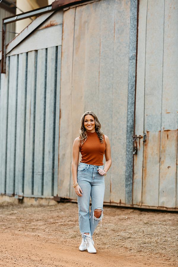 ELITE SENIOR PORTRAITS | Class of 2025 | ELLACLAIRE-0005.jpg