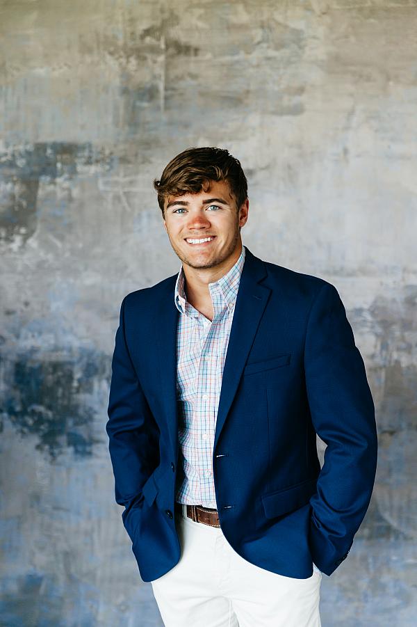 SWAINSBORO HIGH AND BRENTWOOD ONLY | STUDIO SENIOR PORTRAITS | 10544CodyHancock-011.jpg