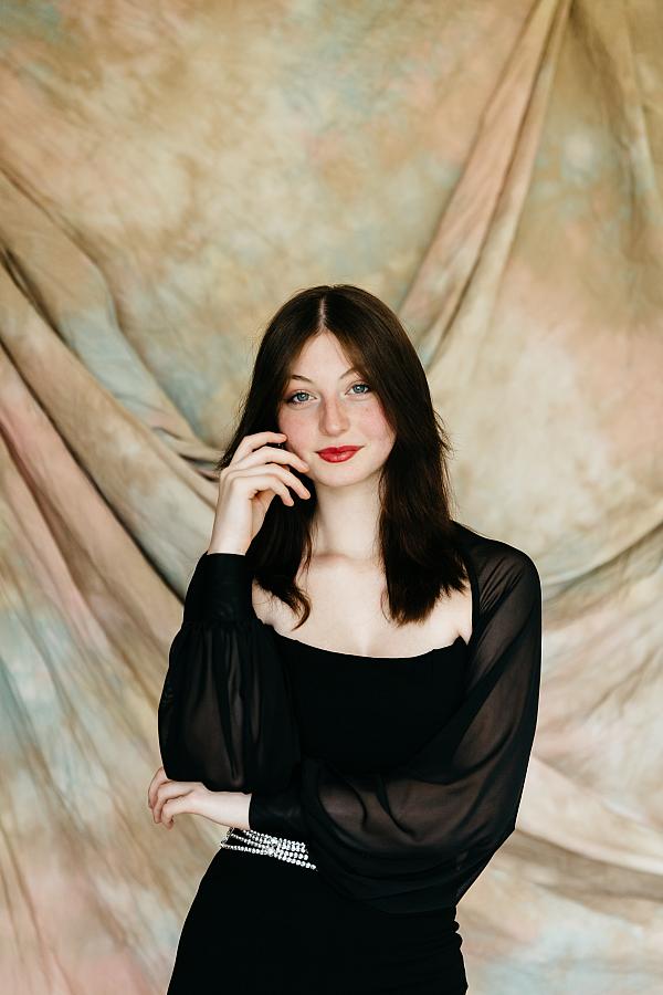 SWAINSBORO HIGH AND BRENTWOOD ONLY | STUDIO SENIOR PORTRAITS | 98121CookAva-008.jpg