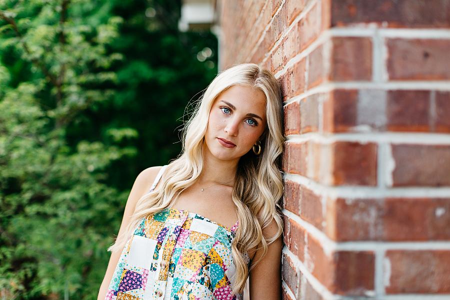 DELUXE SENIOR SESSIONS | MENTZER,MADDIE-0050.jpg