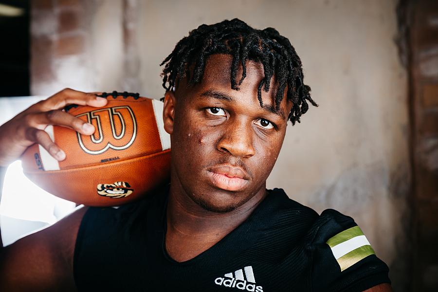 SWAINSBORO HIGH AND BRENTWOOD ONLY | STUDIO SENIOR PORTRAITS | 91508StewardJerrod-043.jpg