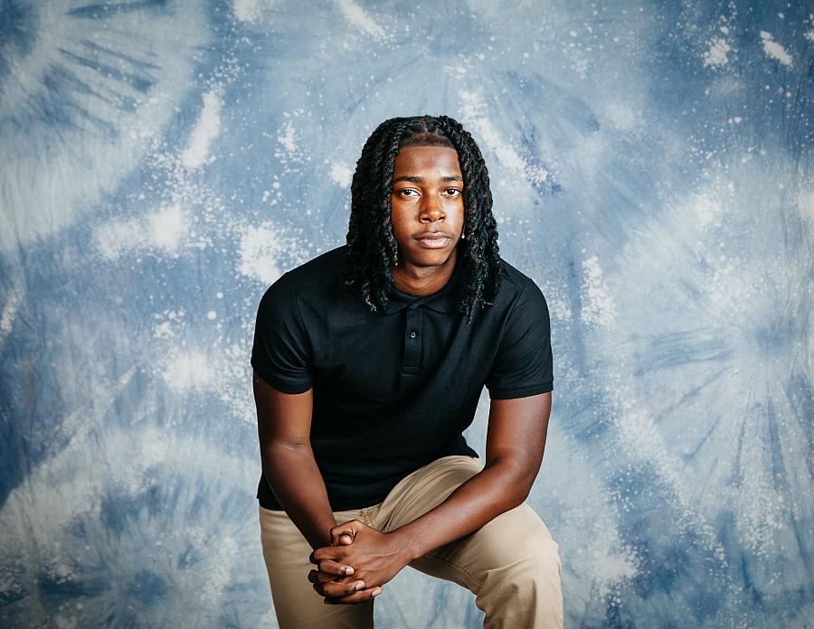 SWAINSBORO HIGH AND BRENTWOOD ONLY | STUDIO SENIOR PORTRAITS | 91362CurryToreone-012.jpg