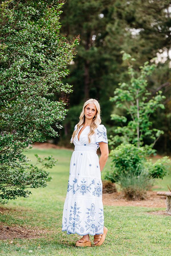 DELUXE SENIOR SESSIONS | MENTZER,MADDIE-0070.jpg