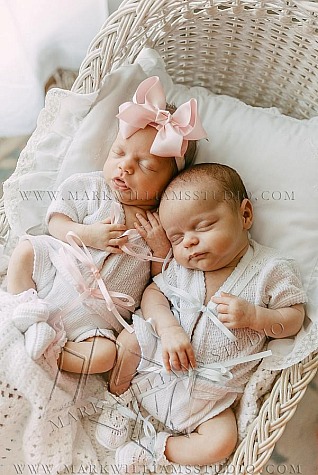 Durden Twins | Newborn